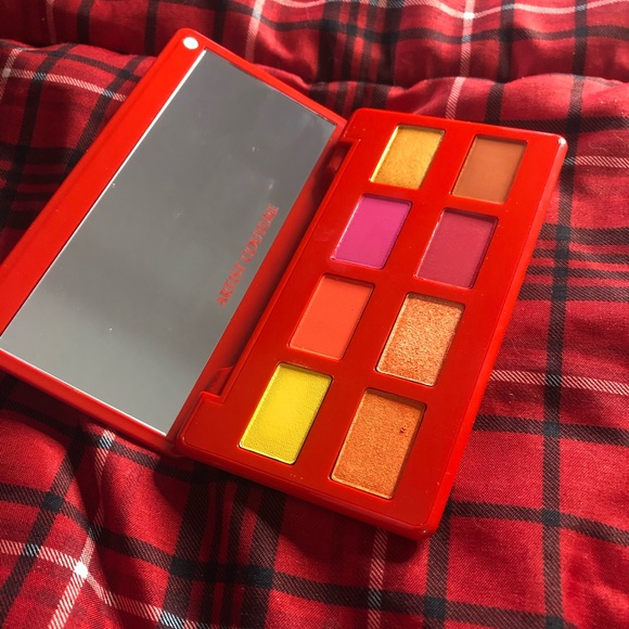 Boxycharm. - Picture 2 of 2